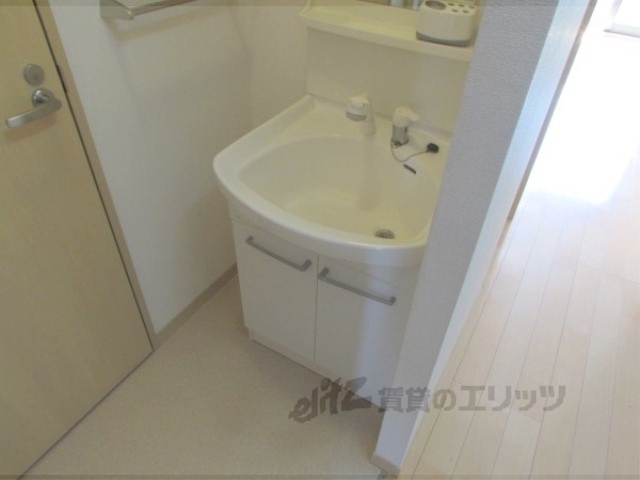 洗面設備　独立洗面台