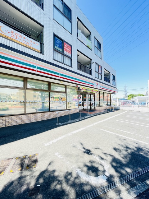 コンビニ　セブンイレブン横浜中田東1丁目店（コンビニ）まで463m