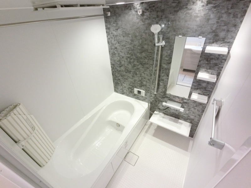 バス・シャワールーム　図面と現状に相違がある場合には現状を優先