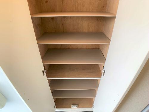 玄関　設備・使用は号室により異なる為、現況を優先いたします。