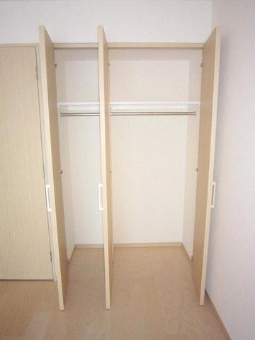 収納　クローゼット
