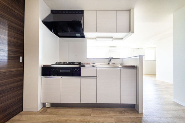 キッチン　人気の対面システムキッチンタイプです！