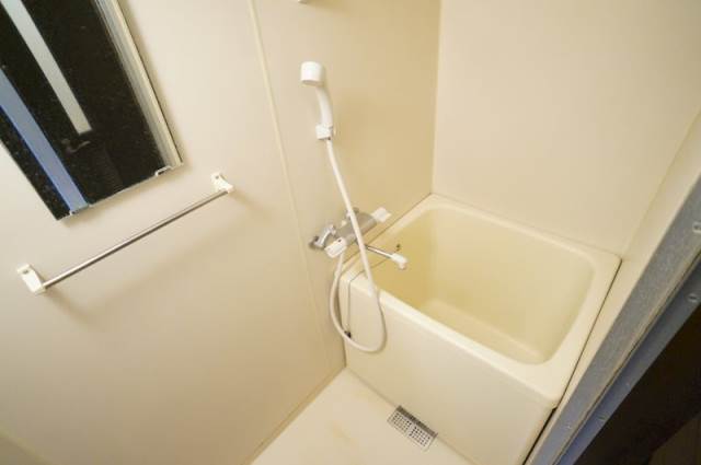 バス・シャワールーム　同型イメージ