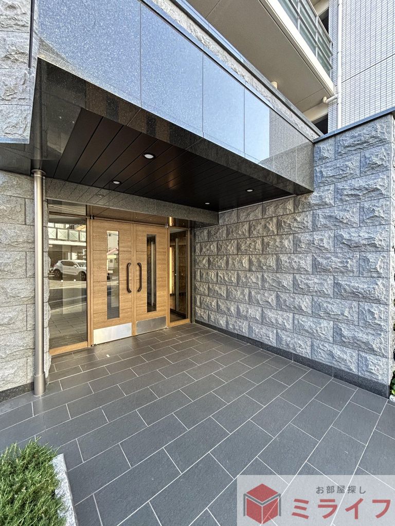 エントランス　エントランス