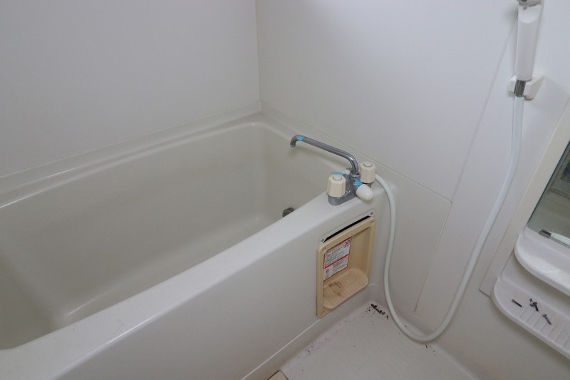 バス・シャワールーム　別室参考写真（反転タイプ）