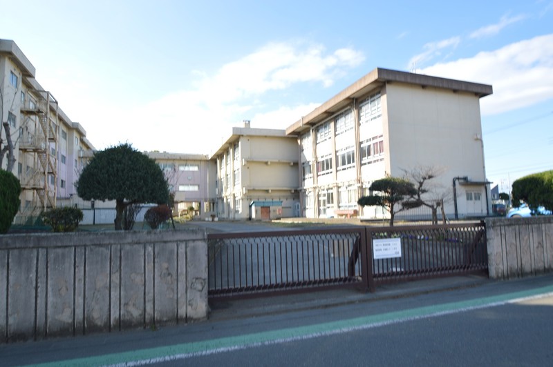 中学校　相模原市立麻溝台中学校　徒歩16分（中学校）まで1266m