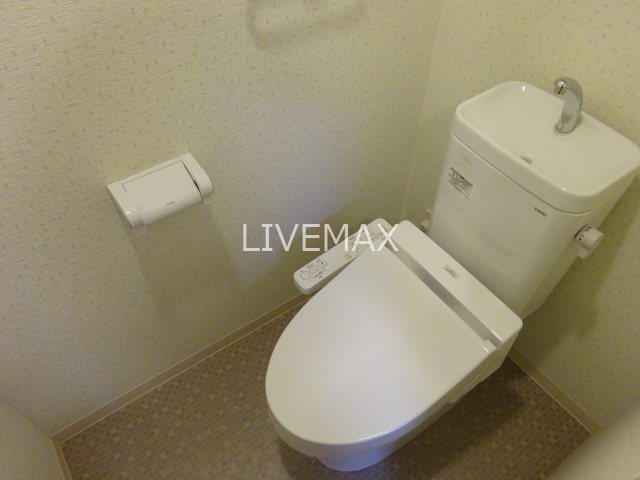 トイレ　仲介手数料は賃料の半月分以下です