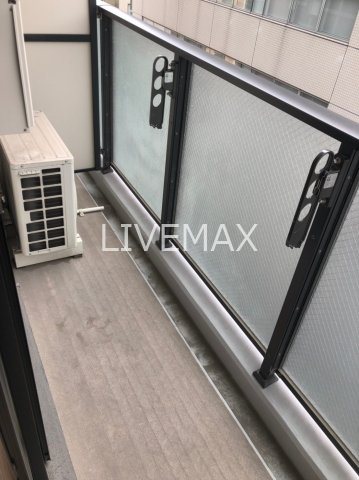 バルコニー　仲介手数料は賃料の半月分以下です