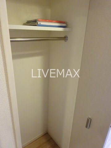 収納　仲介手数料は賃料の半月分以下です