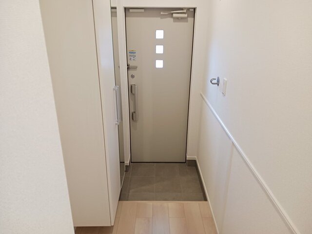 玄関　収納もある玄関です
