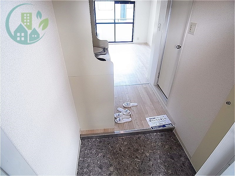 玄関　メゾンド六甲パートII