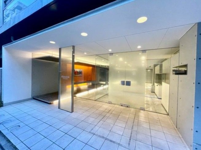 エントランス　毎日通るエントランスはこのようになっています