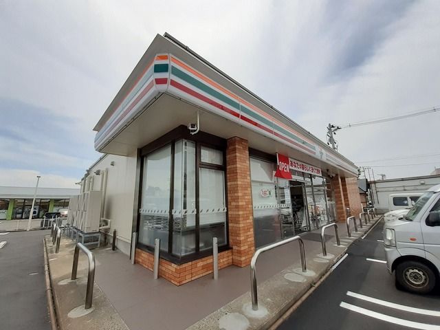 コンビニ　セブンイレブン　三条西裏館店（コンビニ）まで850m