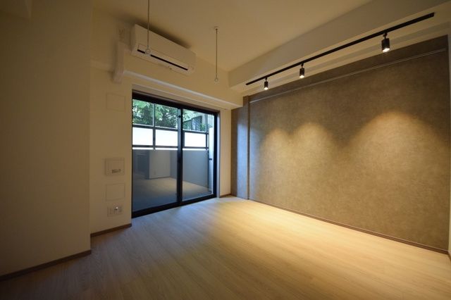 居室・リビング　☆内見のご予約はタウンハウジング八王子店まで☆