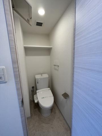 トイレ　※別部屋参考写真