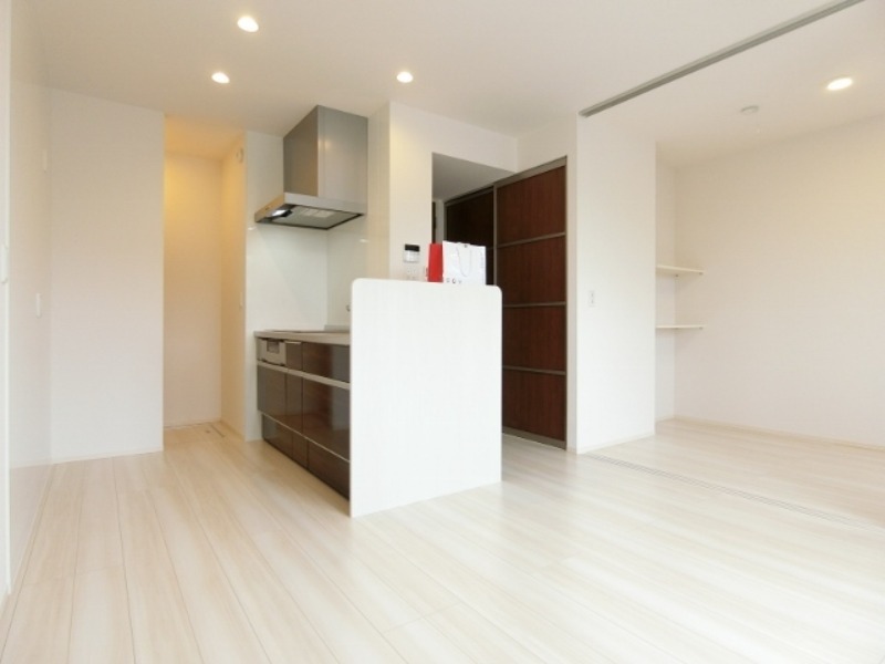 居室・リビング　図面と現状に相違がある場合には現状を優先