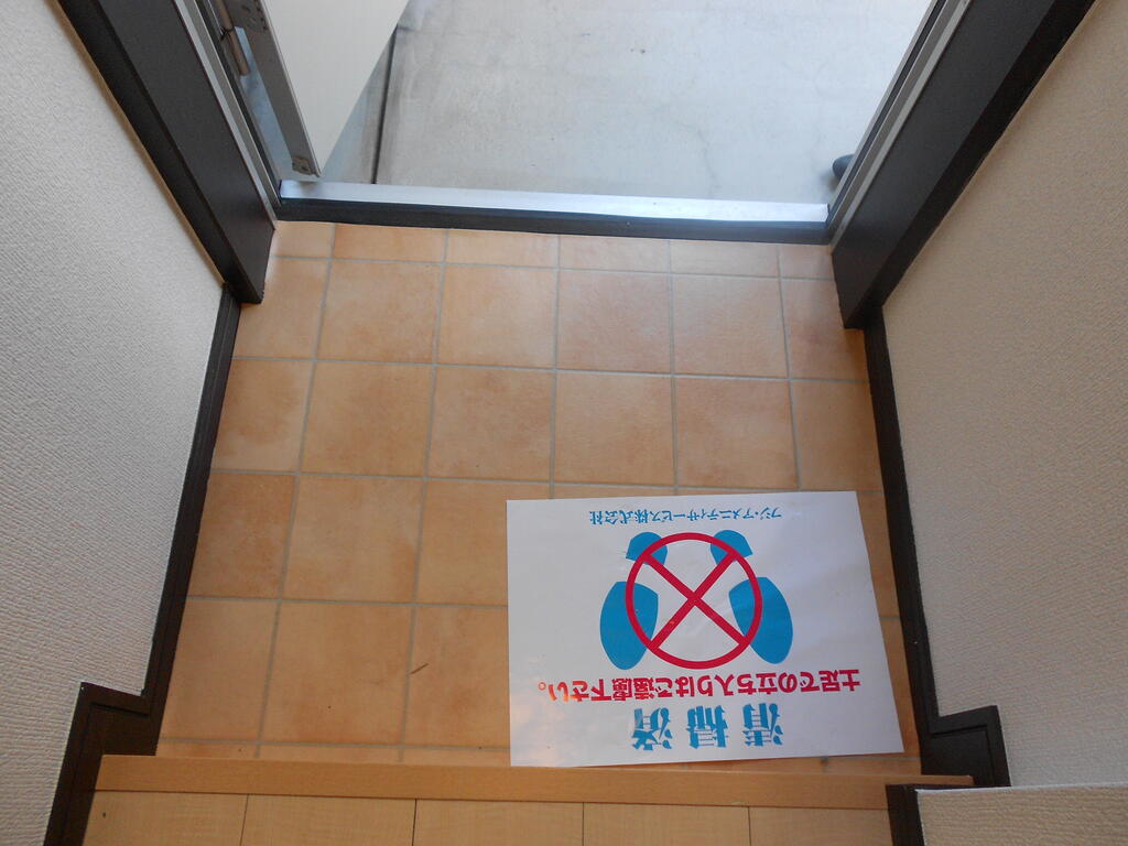 玄関　※同仕様