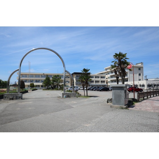 小学校　新庄小学校（小学校）まで1600m