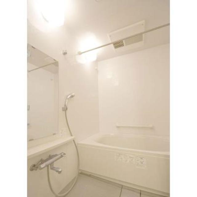 バス・シャワールーム　※写真は同タイプ住戸です。