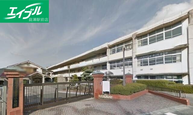 小学校　備前市立香登小学校（小学校）まで870m