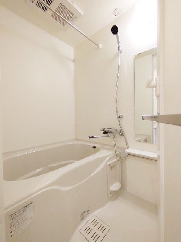 バス・シャワールーム　★きれいなバスルームです★