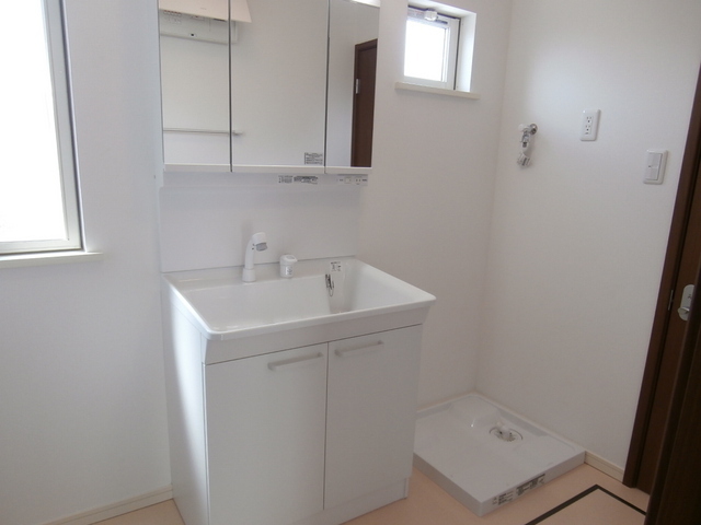 洗面設備　独立洗面台