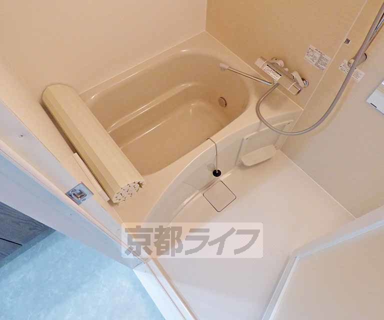 バス・シャワールーム　浴室です。