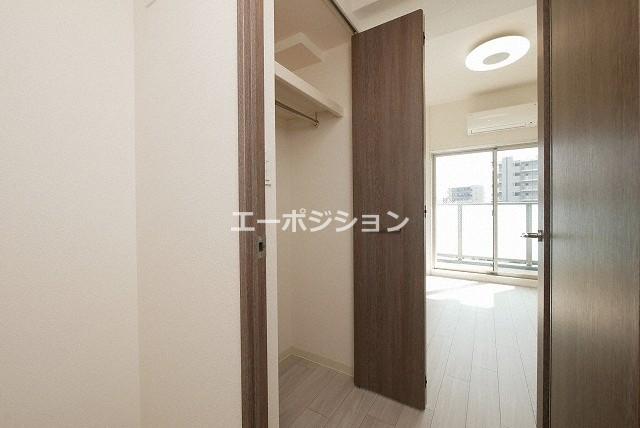 収納　プレサンス大国町ブライス