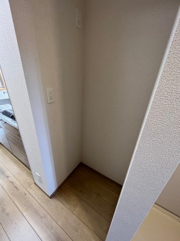 その他　同物件内102号室の写真です