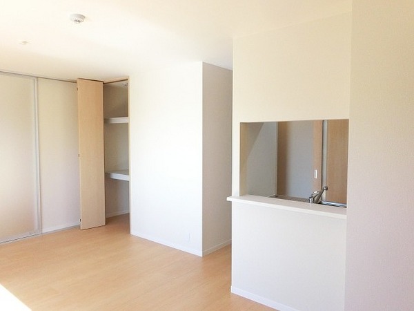 居室・リビング　広々リビング！