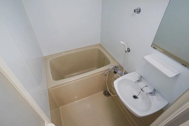 バス・シャワールーム　※現況優先