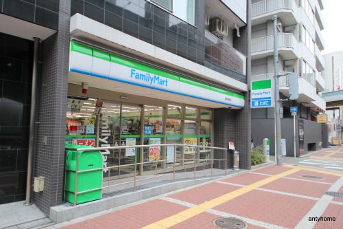 コンビニ　ファミリーマート・曽根崎南店（コンビニ）まで164m