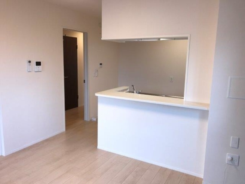 居室・リビング　図面と現状に相違がある場合には現状を優先