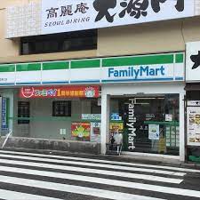 コンビニ　ファミリーマート 祐天寺駅東口店（コンビニ）まで106m