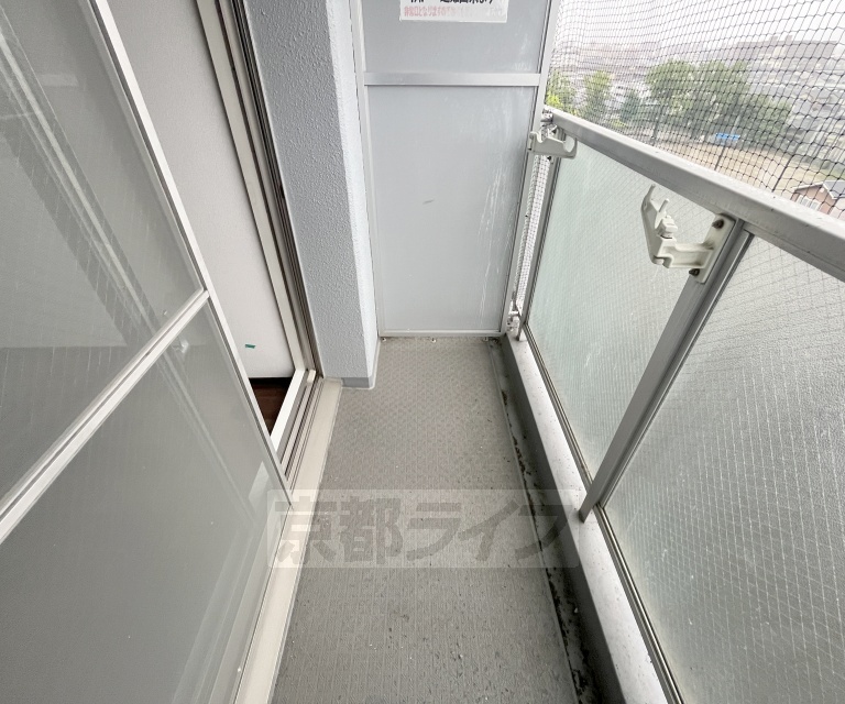 玄関　シューズボックスあります。