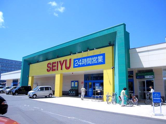 スーパー　西友福住店（スーパー）まで403m