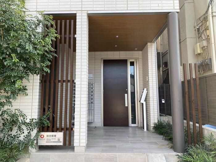 エントランス　共用部分も大変綺麗★