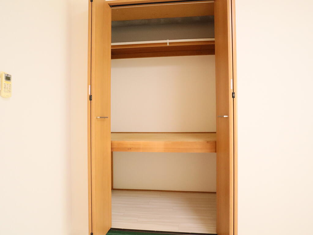 収納　クローゼット