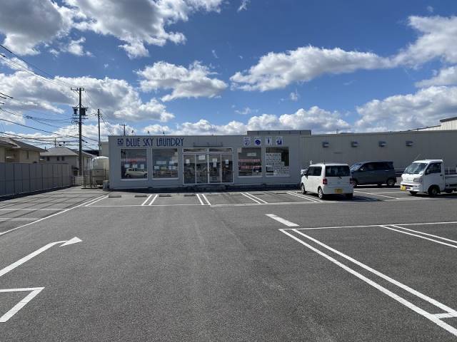 その他　コインランドリー（その他）まで493m