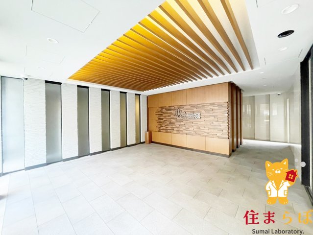 エントランス　共用部の印象も大切に