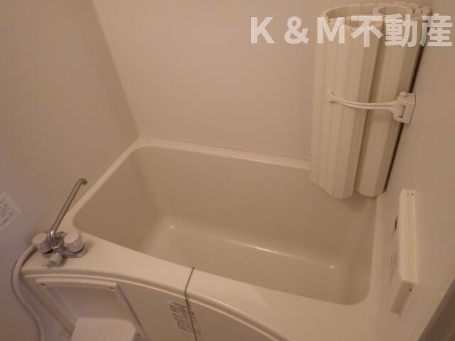 バス・シャワールーム　日々の疲れを癒すお風呂付です