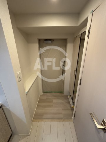 玄関　スプランディッド上本町WEST　玄関