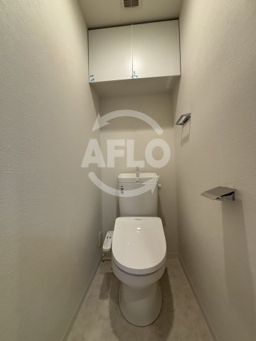 トイレ　スプランディッド上本町WEST　トイレ