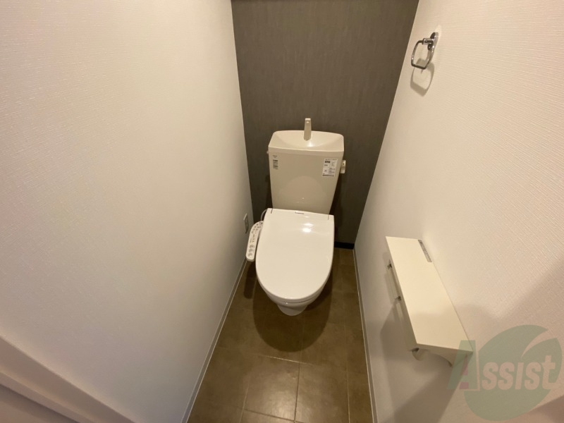 トイレ　こちらはトイレです。清潔感があり、安心して使用できます。