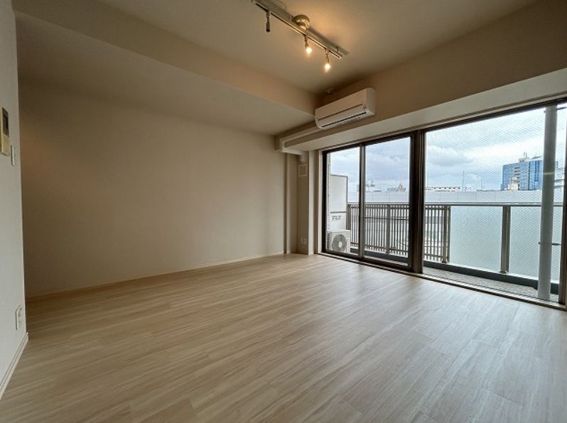 居室・リビング　★広々居室スペース★