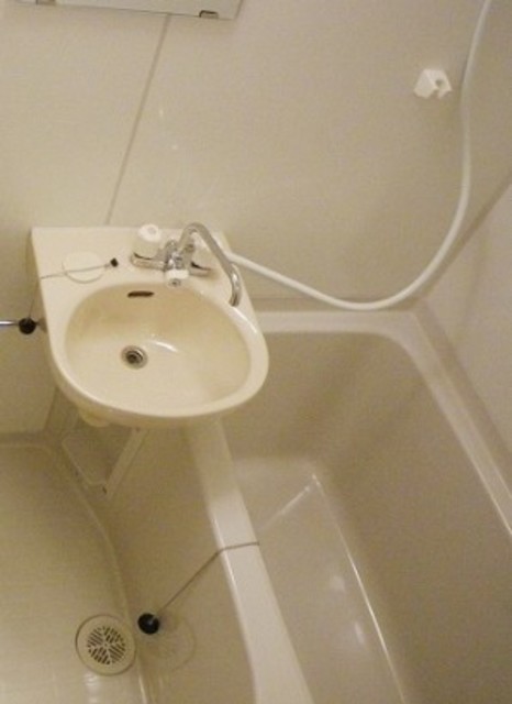 バス・シャワールーム　バスルーム