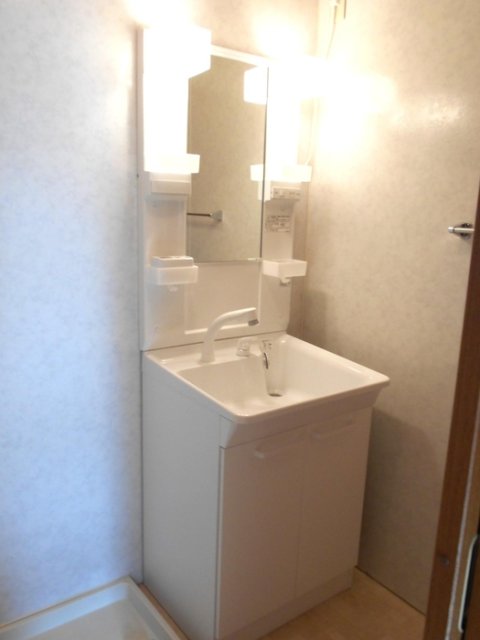 洗面設備　※別室の参考写真の為、現況優先です。