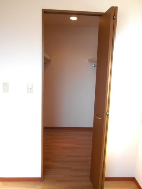 収納　※別室の参考写真の為、現況優先です。