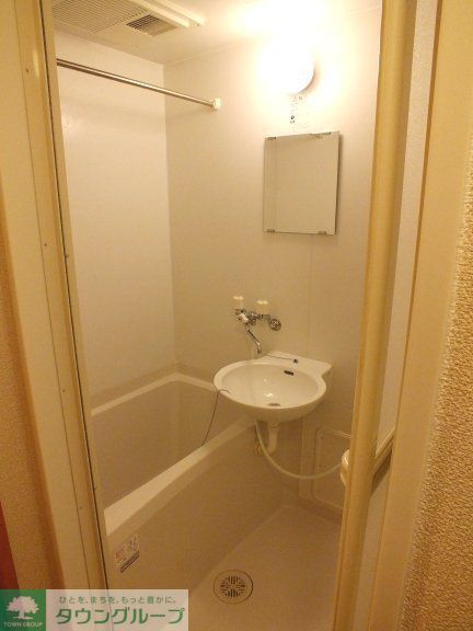 バス・シャワールーム　バス・トイレ別