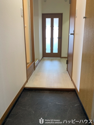 玄関　別部屋参考画像。現況優先です。